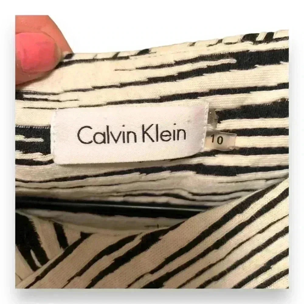 Calvin Klein Sleeveless Black and White Striped Stretch Bodycon Dress - Picture 10 of 16